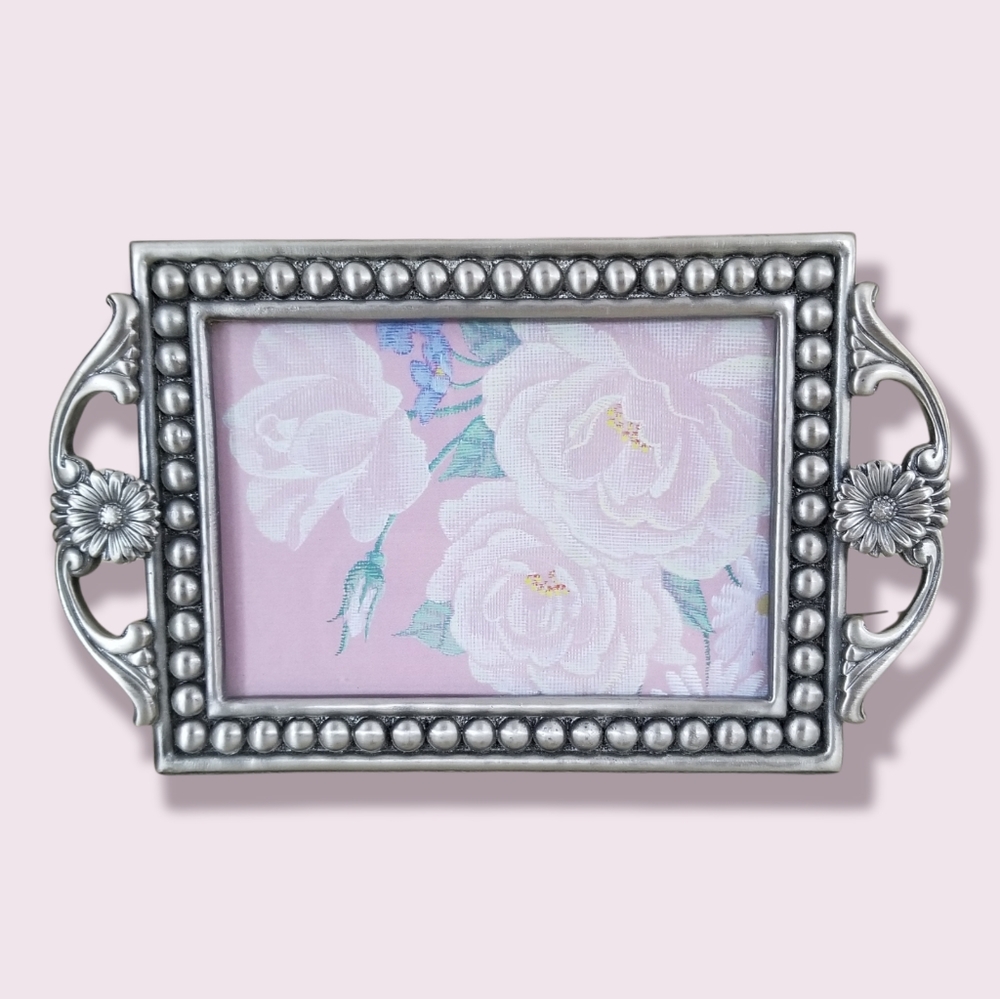 Vintage Greeting Card Silver Tone Metal 4 3/4" x 3 1/3" Photo Picture Frame
